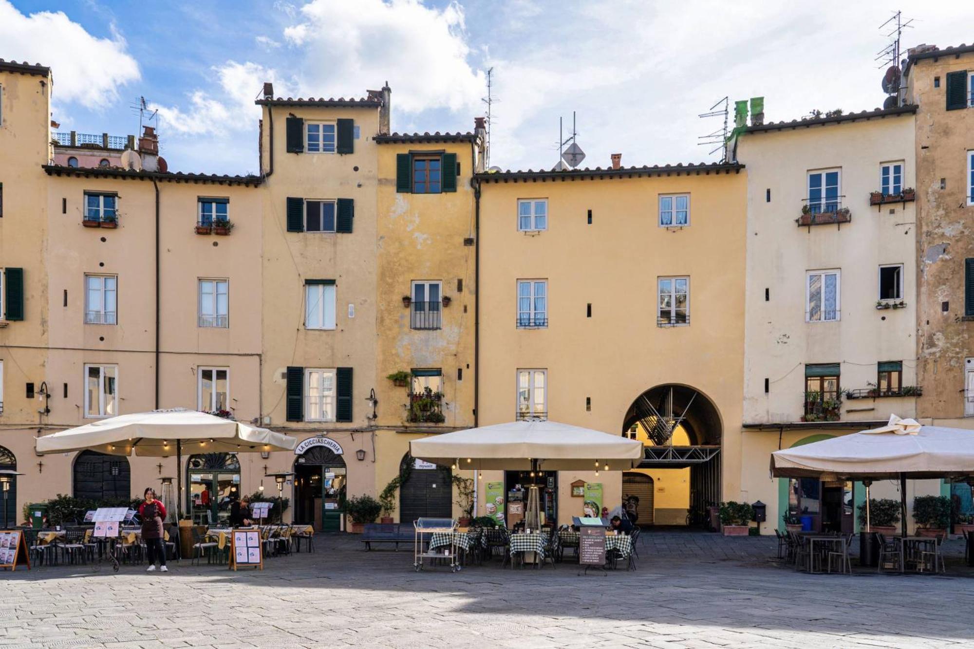 Hotel La Dimora Nell'Anfiteatro Lucca Exteriér fotografie